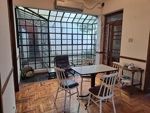 GUEVARA 200 - CHACARITA - CASA EN ESQ.,COMERCIAL o VIVIENDA.