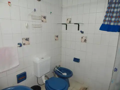 Casa y local comercial sobre calle Paso de los Andes. Ideal para renta. SAN JOSE. ENTRE RIOS.