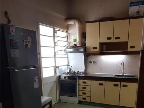 DEPARTAMENTO 3 AMBIENTES - BANFIELD - ESTE, GRAN BS. AS. SUR