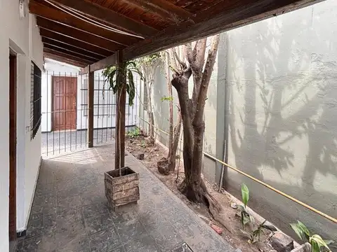 Depto Tipo Casa en Alquiler de 2 ambientes