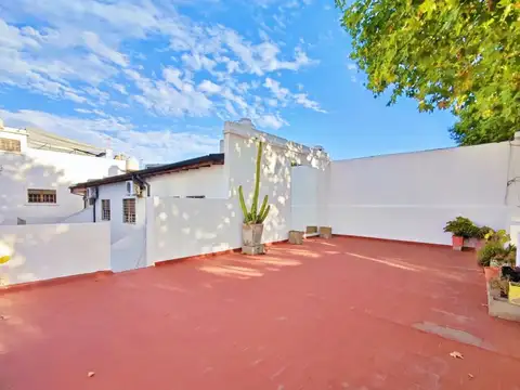 Depto Tipo Casa en Venta de 2 ambientes