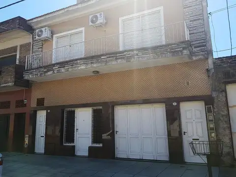 Depto Tipo Casa en Venta de 4 ambientes