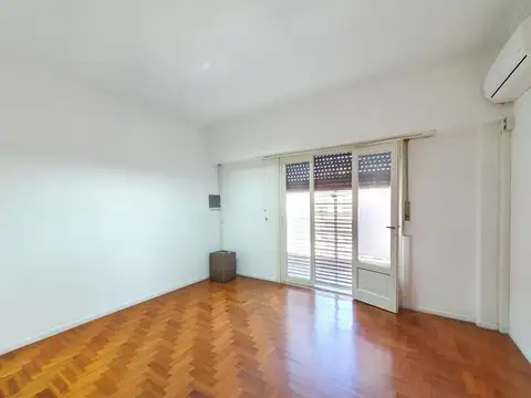 VENTA PH 4 AMB CON PATIO Y BALCON SIN EXPENSAS GERLI LANUS