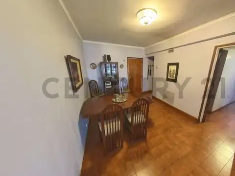 Departamento en Venta de 4 dormitorios