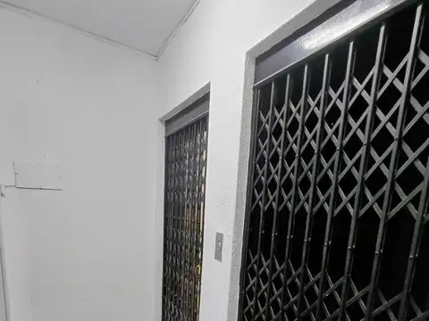 Junín 500, Piso 7°