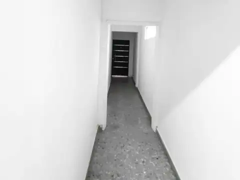 Oficina 2 ambientes con 1 baño