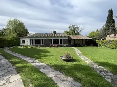 Casa en Venta de 5 dormitorios