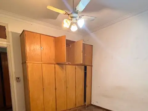 Depto Tipo Casa en Alquiler en Flores, $ 1.400.000