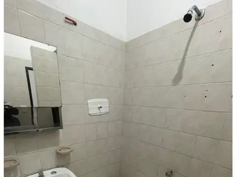 Local en Alquiler en Caseros, $ 400.000