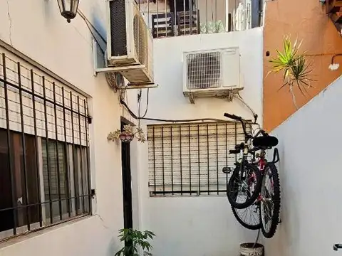 S. ANDRÉS DEPTO. T/CASA 3 AMB. P.BAJA C/PATIO- TZA.C/PARR.  