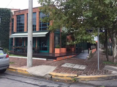 Local  en Venta ubicado en Acassuso, Zona Norte