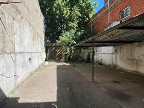 Terreno en Venta 8  mts Frente