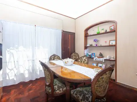 Depto Tipo Casa en Venta 40 años