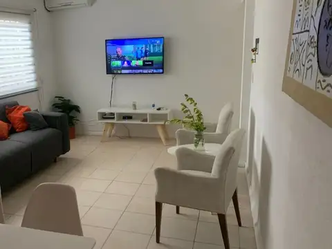 Departamento en Alquiler con 1 cocheras