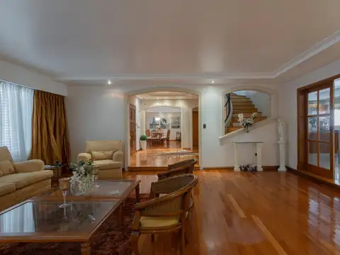 Casa amoblada en alquiler en Martinez