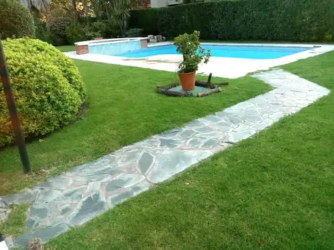 VENTA CASA 4 AMBIENTES, PARRILLA, PILETA INDIO CUA EXALTACION DE LA CRUZ