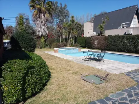 VENTA CASA 4 AMBIENTES, PARRILLA, PILETA INDIO CUA EXALTACION DE LA CRUZ