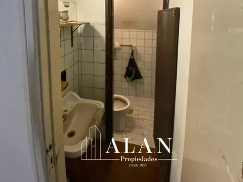 Local en Alquiler 40 años