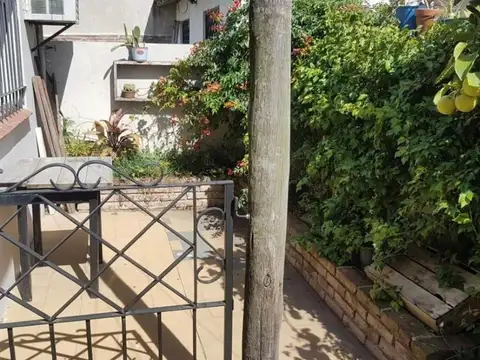 CASA EN VENTA EN CLAYPOLE