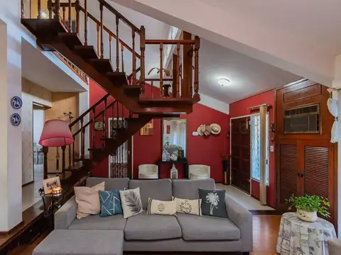 Casa en Venta en General San Martin, USD 345.000