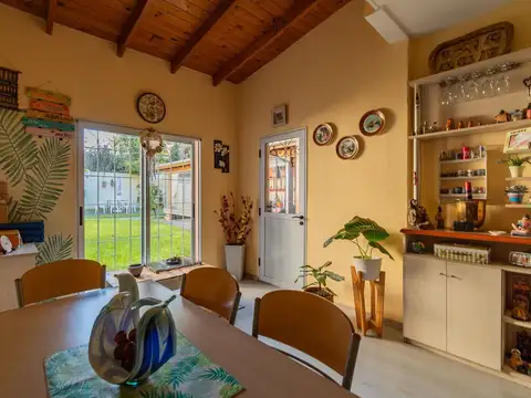 VENTA CHALET 5 AMB CON JARDIN SAN MARTIN CENTRO