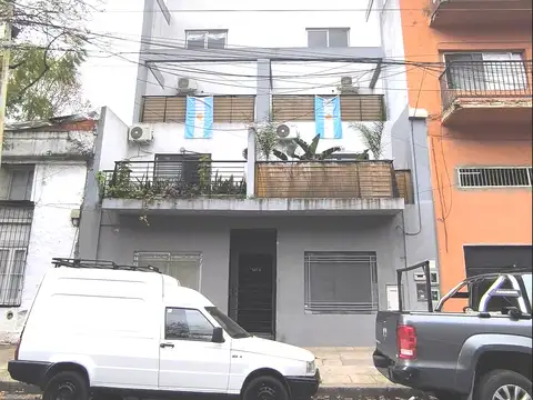 PALERMO TRIPLEX 2 AMB CON TERRAZA PROPIA EN VENTA - A MTS AV. CÓRDOBA Y METROBUS - OPORTUNIDAD  