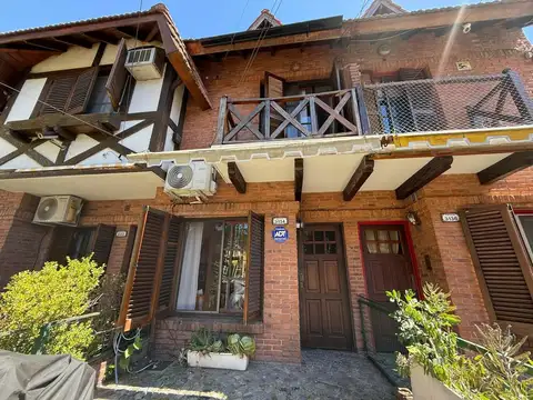 Casa Dúplex  en Venta en Olivos, Vicente López, G.B.A. Zona Norte
