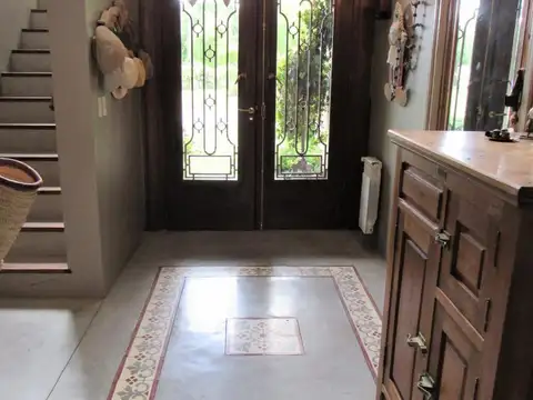 Casa en Alquiler Temporal con 2 cocheras