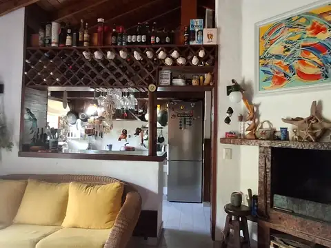 Casa En Venta En Villa Gesell Av 6 3500