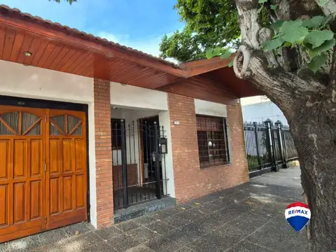 José Evaristo Uriburu 900