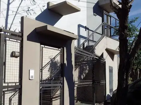 Alquiler Departamento  2 Ambientes con Terraza propia - San Justo