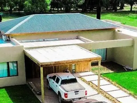 Alquiler Casa en Barrio Cerrado Tessalia  | VCO Propiedades