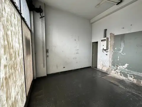 Local en Venta Via Pública