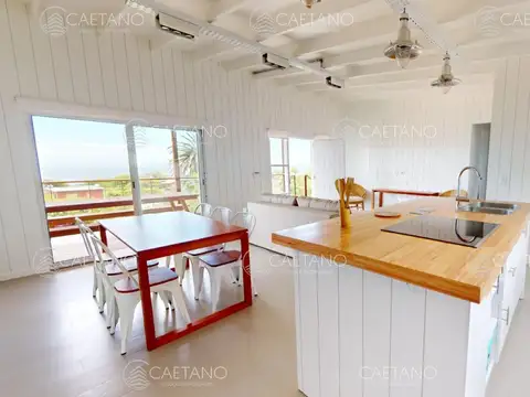 Casa en Venta en El Chorro, USD 479.000