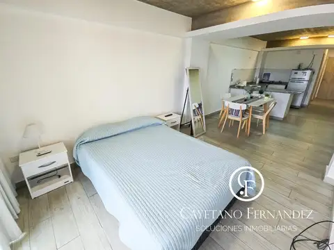 Reyes Católicos 1579 , Piso 4