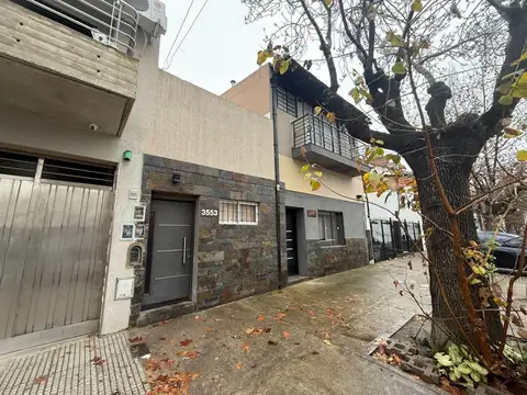 Depto Tipo Casa 3 ambientes con 1 baño