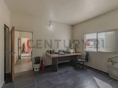 31 y 518 1300, Piso 0