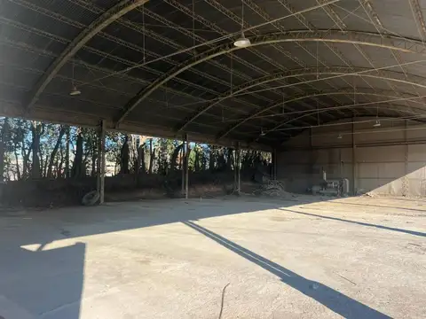 31 y 518 1300, Piso 0