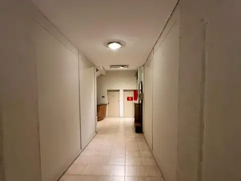 Colon 185 Piso 8 Departamento 1.Ciudad
