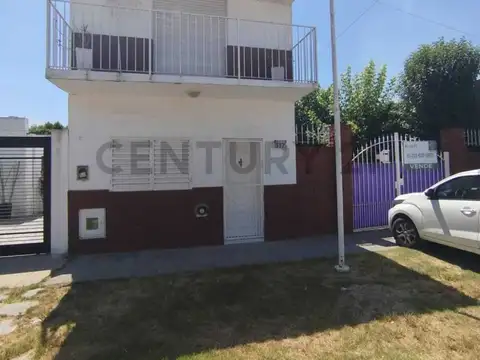 600 entre 6 y 6 bis Casa tipo duplex en venta, La Plata