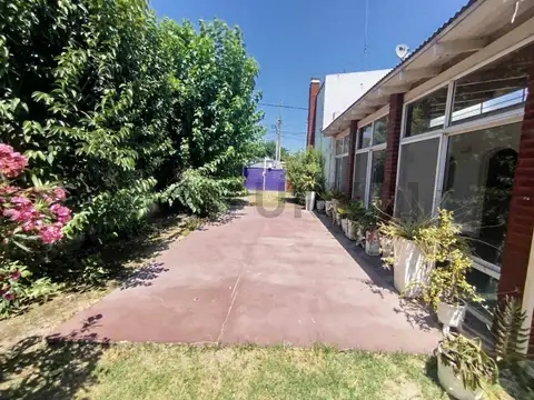 600 entre 6 y 6 bis Casa tipo duplex en venta, La Plata