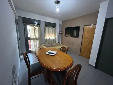 Departamento en venta - 2 Dormitorios 1 Baño - Pompeya