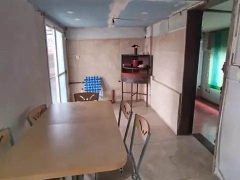 Depto Tipo Casa en Venta de 5 ambientes