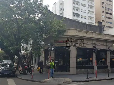 Local - La Plata