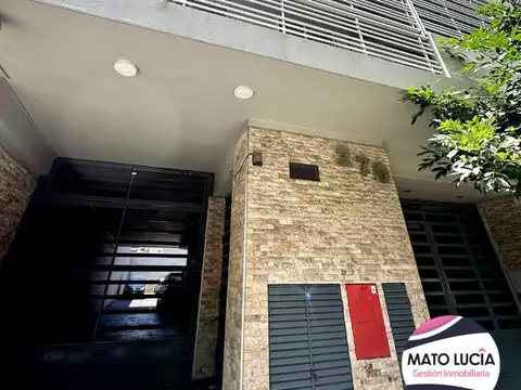 SEMIPISO 2 AMBIENTES CONTRAFRENTE CON BALCON