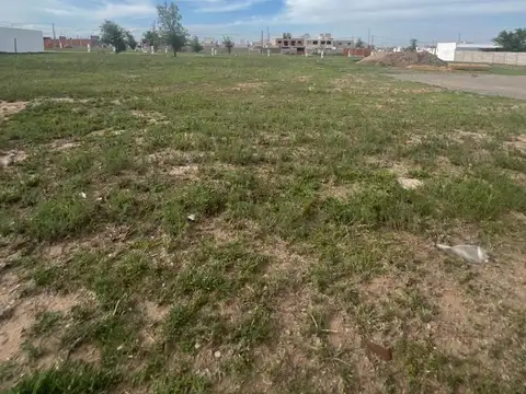 TERRENO EN VENTA DOCTA AVENIDA APTO DUPLEX