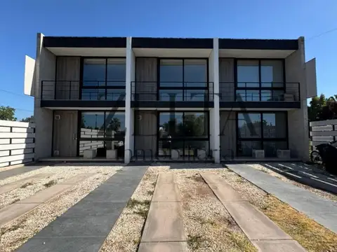 Alquilo dúplex en barrio carolinos, luján de cuyo