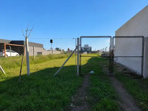 Terreno en Venta en Arana, USD 15.500