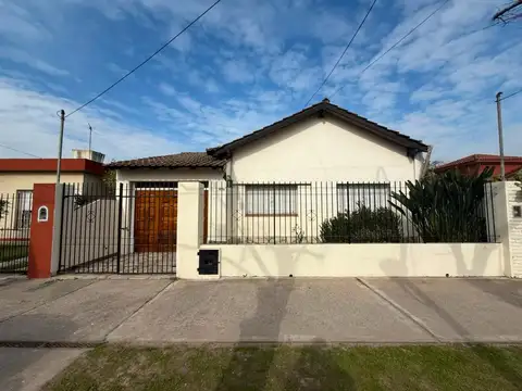 Casa en alquiler- Marcos Paz
