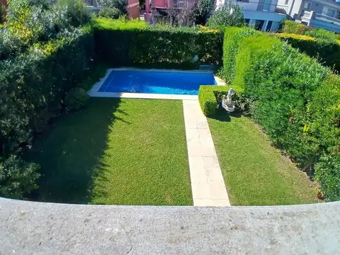Casa Chalet  en Venta en La Lonja, Pilar, G.B.A. Zona Norte